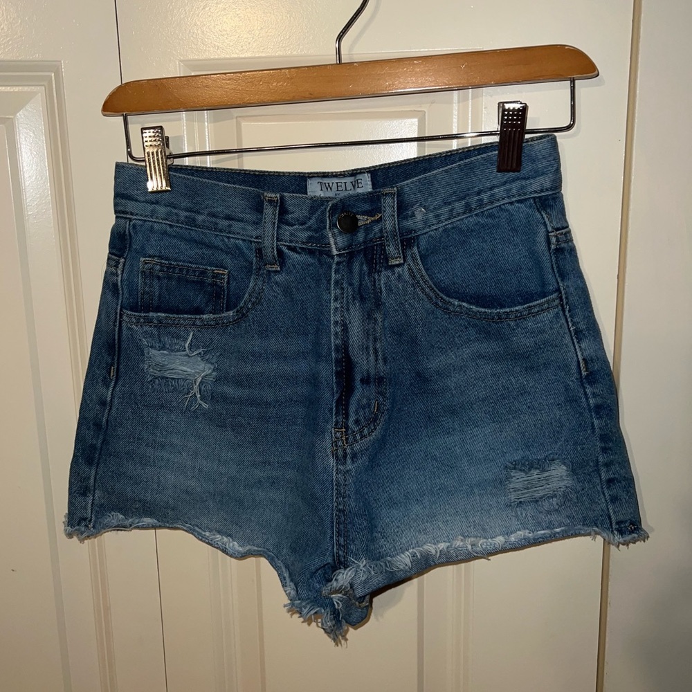 Size 25 Twelve by twelve denim shorts